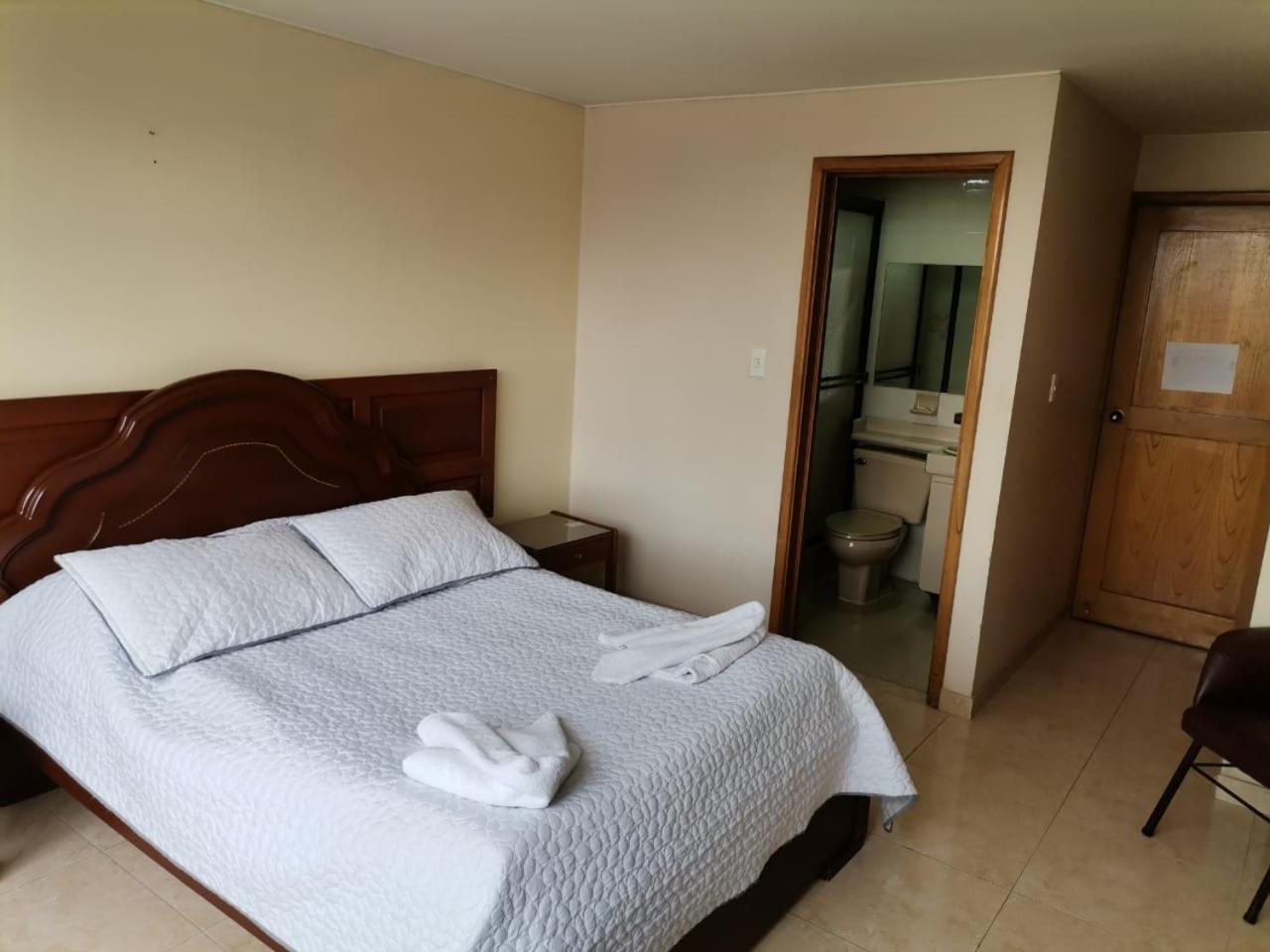 Hotel Zuhe Paipa Buitenkant foto